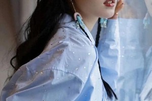 赵今麦最新写真：国民妹妹展现成熟魅力