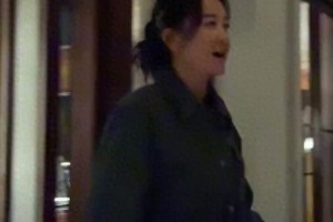 贾玲43岁暴瘦100斤，逆袭成百亿导演