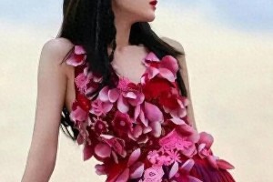 迪丽热巴代言半亩花田身体乳手霜，国货护肤新高度