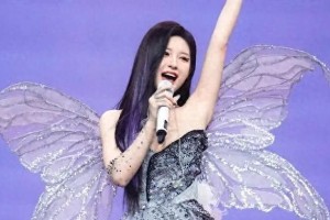 赵露思158天康复奇迹：从74斤到音乐节舞台的逆袭