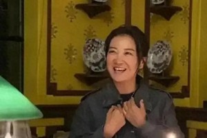贾玲43岁生日蜕变：从搞笑胖妞到全能女王