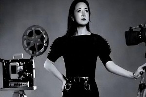 贾玲瘦身100斤：从喜剧演员到拳击手的惊人蜕变