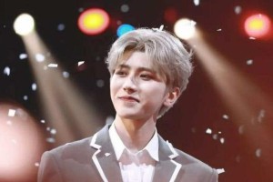 蔡徐坤：从偶像练习生到音乐人的成长之路