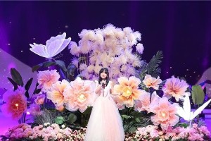 温奕心《一路生花》兔年春晚爆红，励志金曲引共鸣