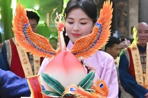 刘涛现身妈祖诞辰1065周年庆典 揭秘妈祖文化